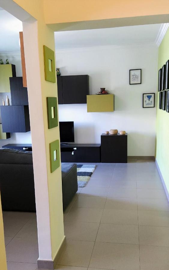 Large Apartment Near The Beach And Lisbon Кошта-да-Капарика Экстерьер фото